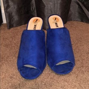 Blue hot kiss heels